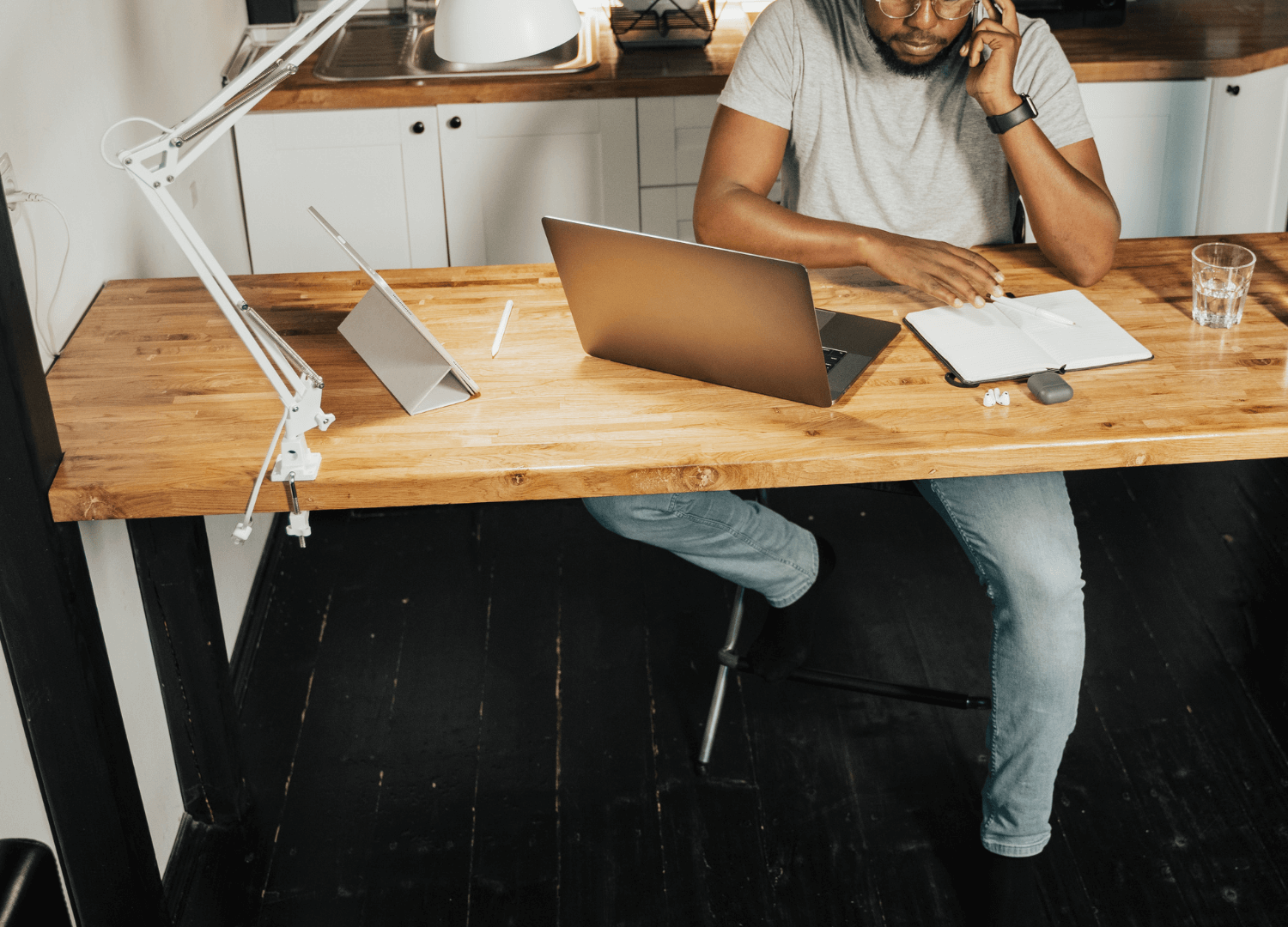 A man focuses on a laptop for Brave Minds. We offer therapy for perfectionism in Scotch Plains, NJ, anxiety counseling, and other services. Contact a perfectionism therapist today for more info!