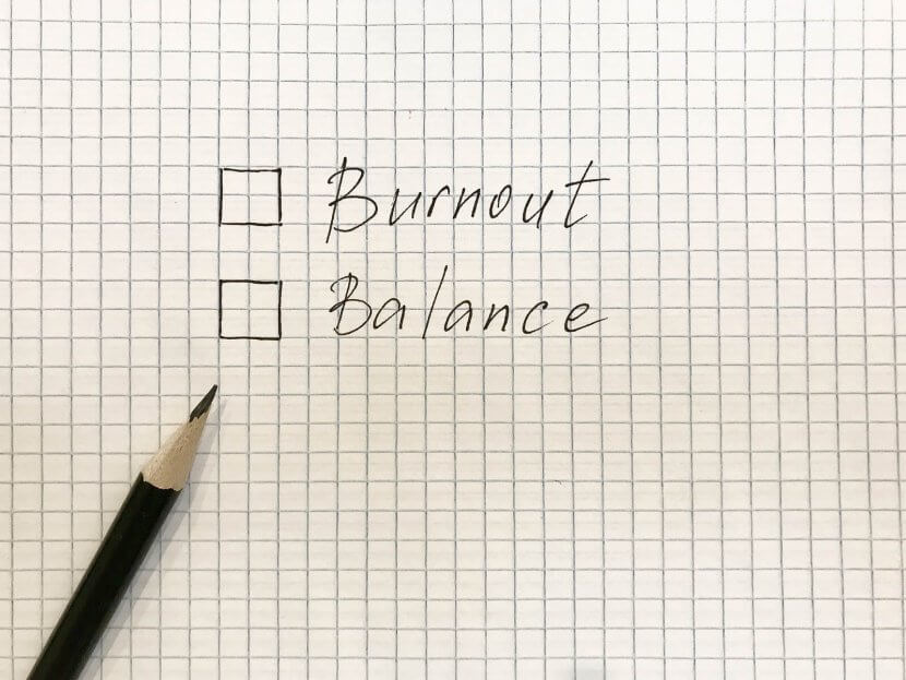 A close up of a pencil next to empty checkboxes next to “burnout” and “balance”. Learn how online therapy for college students in New Jersey can offer support with finding work-life balance. Contact an EMDR therapist in Scotch Plains, NJ to learn more about addressing perfectionism by searching “Westfield NJ Counseling” today.